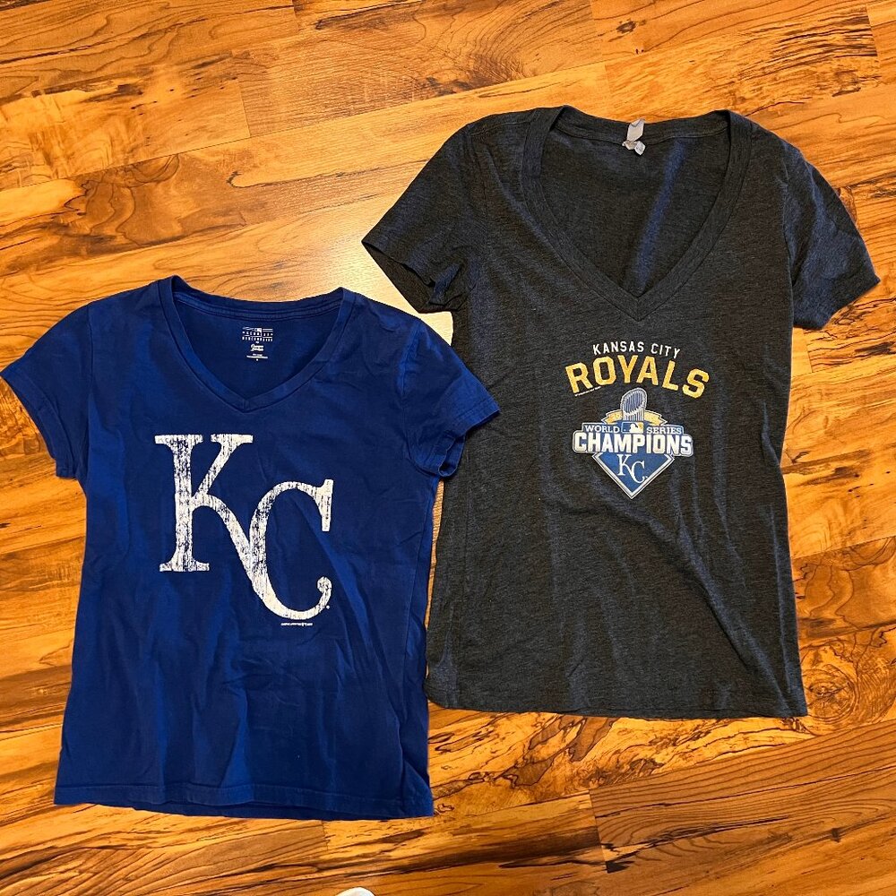 Lot of 2 Kansas City Royals Baseball Tshirts, Size M
